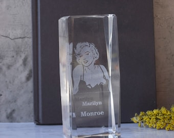 Laser Etched Crystal Marilyn Monroe Paperweight Figurine