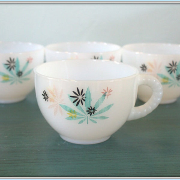 Adorable White Atomic Flower/Marijuana Cups-Set Of 4- Vintage