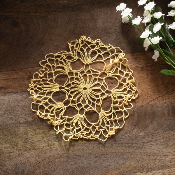 Vintage Delicate Yellow Crochet Doily Lace doilies Table decoration Crocheted Doilies Centerpiece