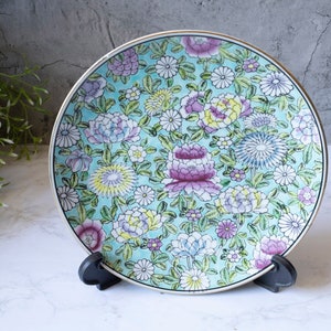 Porcelain plate floral by Kasuga Ware