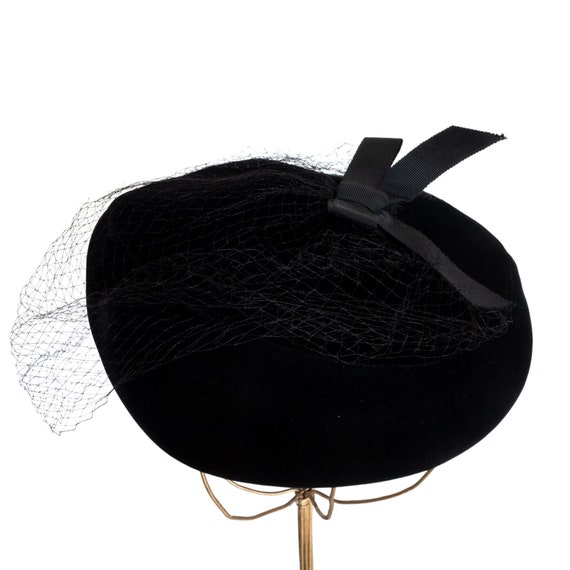 Vintage 60s Black Hat Size 22 - image 4