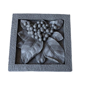 Minimalist Gray Resin Grapes Kitchen Plaque