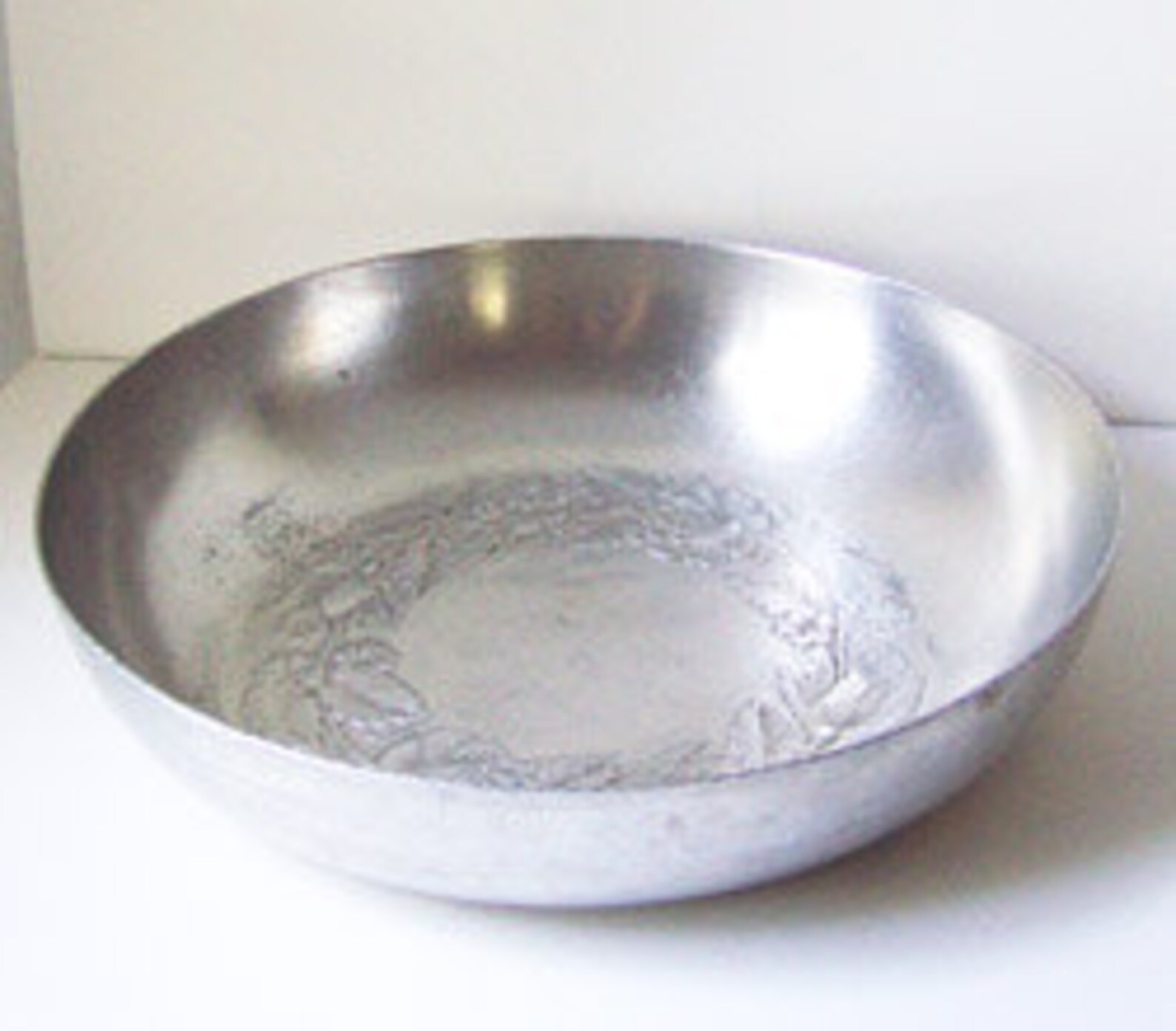 Large Everlast Aluminum Bowl / Serving Bowl / Floral Etsy