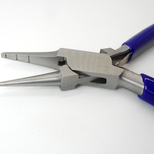 BeadSmith Perfect Looper Pliers  - Make Identical Loops Every Time - Essential Jewelry Making Tool