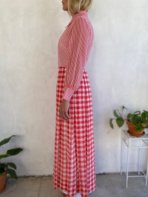 1970s Vintage Red & White Stripe Houndstooth Semi… - image 6