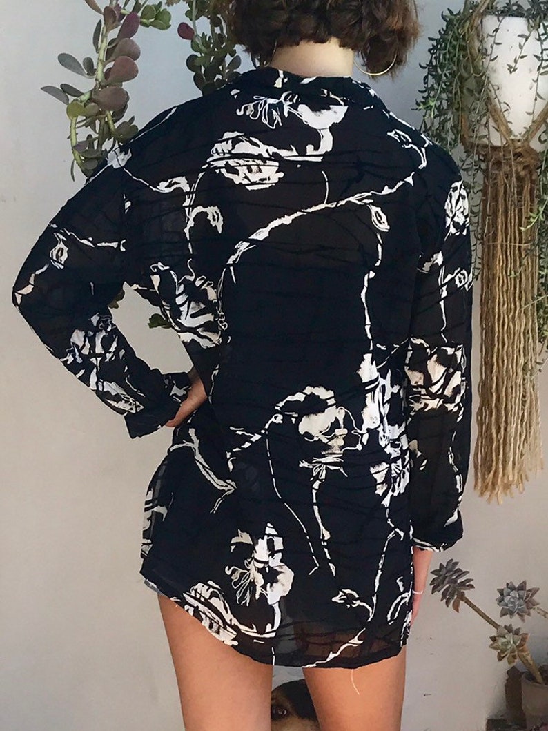 Vintage 90s Black White Graphic Blouse Layer S M