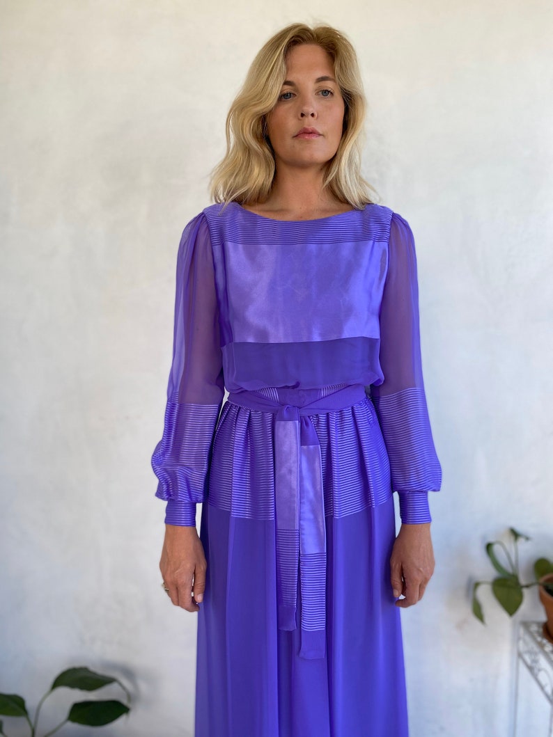 1970s Vintage Miss Elliette Silky Violet Gown Small Medium image 4