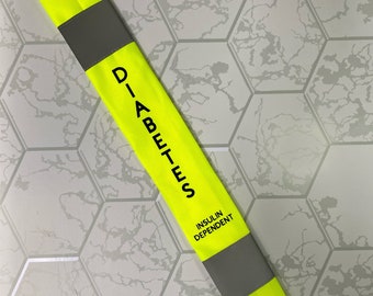 Diabetes Medical Alert Seatbelt Cover - Insulin Dependent, Safety Yellow