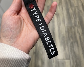 Diabetes Medical Alert Keychain/Lanyard | Quick‑Read Emergency ID