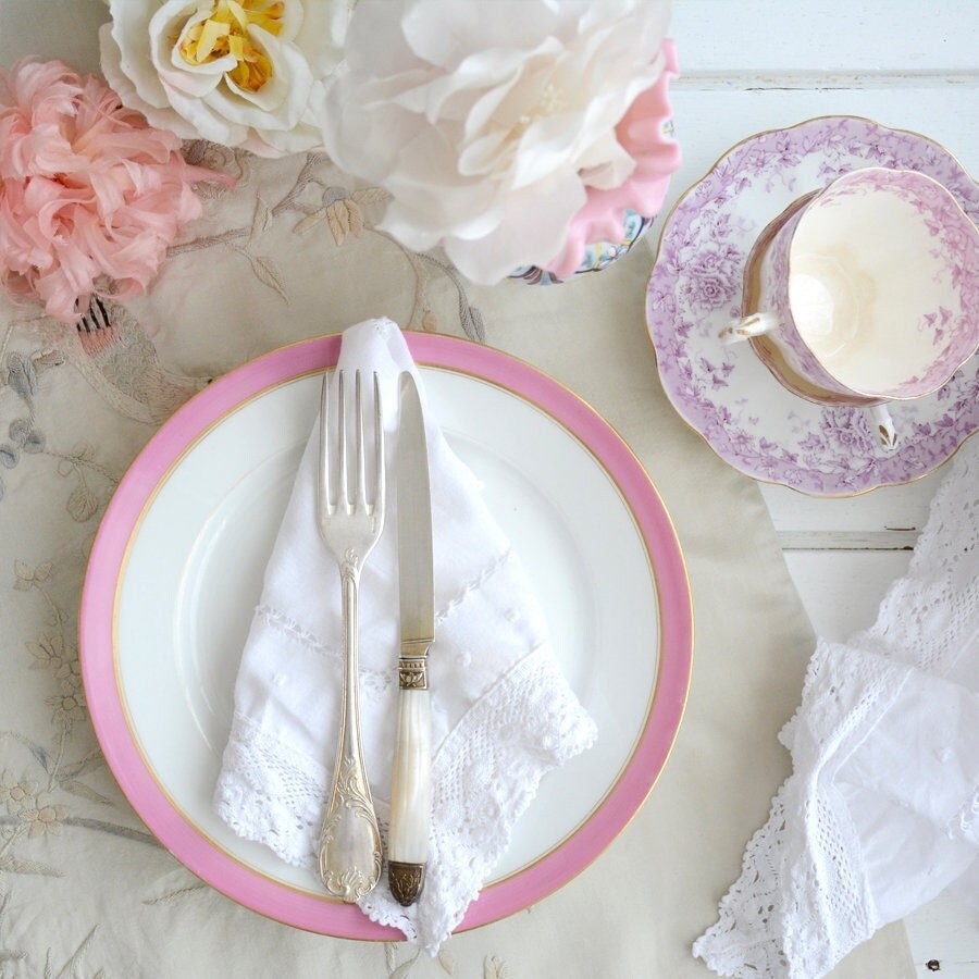 Belle Paire d'assiettes Français Vintage