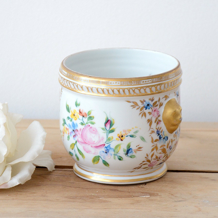 Exquise Main Antique Peinte Vieux Paris/» Gold Details Bowl