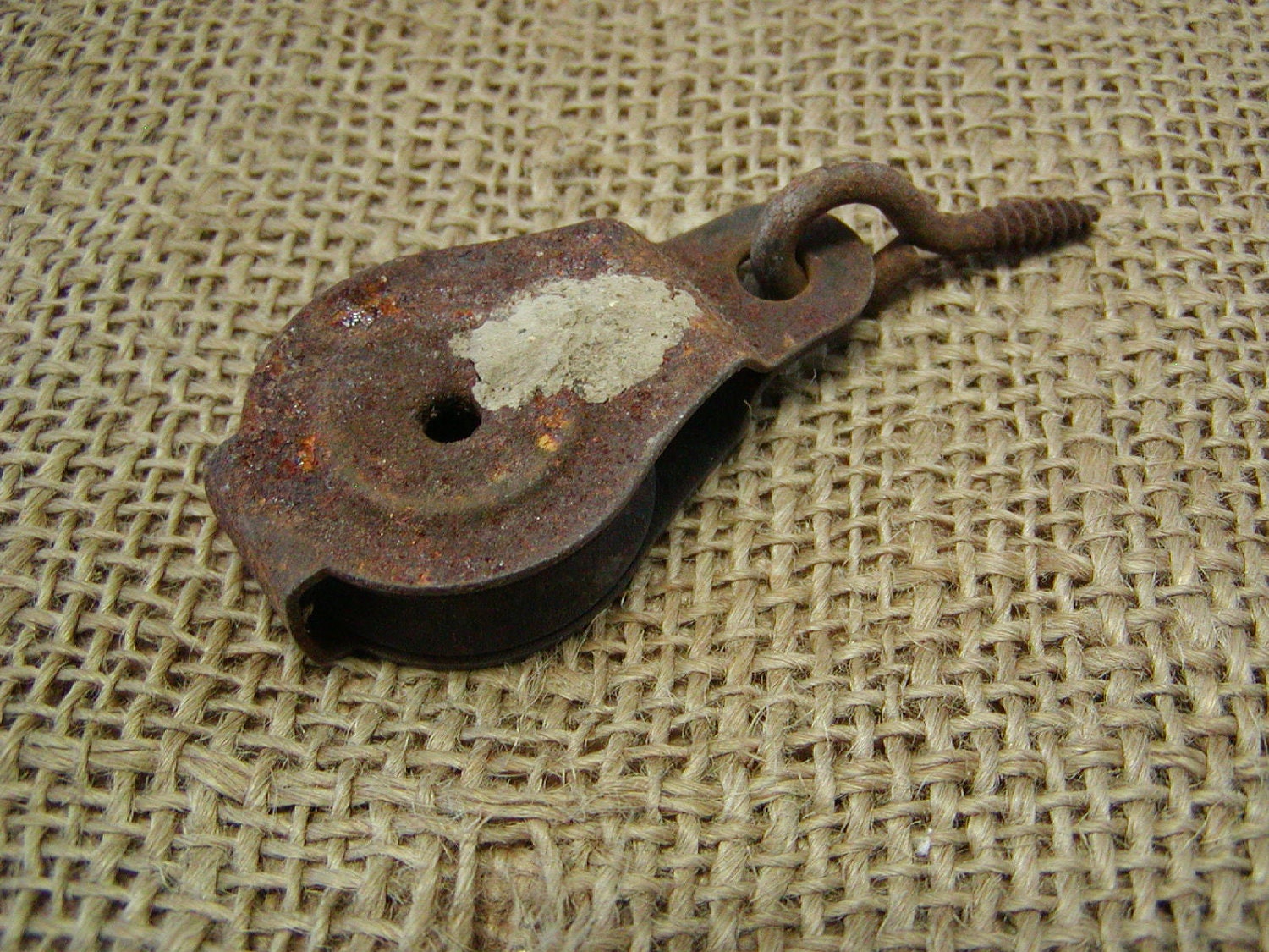 Vintage Metal Farm Pulley Antique Old Iron Farm Equipment Truck Tractor