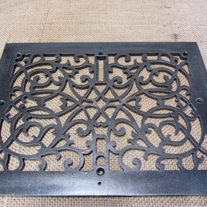 Vintage Cast Iron Register Grate > Antique Old Heat Vent Furnace Hardware (Opening 10 x 14) 10953