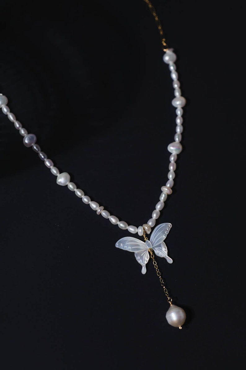 Baroque Pearl & Mother-Of-Pearl Butterfly Necklace in 14K Gold-Filled June Birthstone, Gemstone Necklace, Gift for Her, Birthday Gift image 3