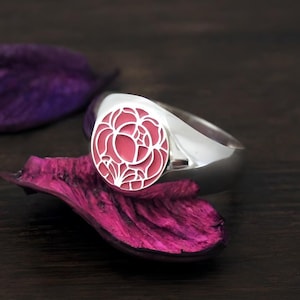 Utena Rose Crest Signet Ring in Sterling Silver – Stained Glass Art Nouveau Style