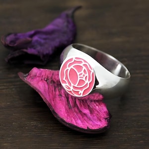 Bague chevalière rose Utena en argent sterling - Bijoux de dessins animés Art nouveau