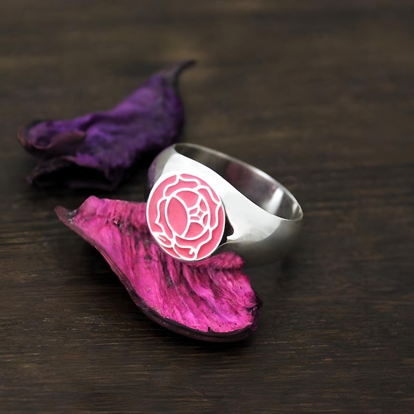 Emblema de la Rosa anillo Utena de plata de ley 925.  Disfraz y cosplay. Regalo de amor. Estilo vidrieras Art Nouveau.
