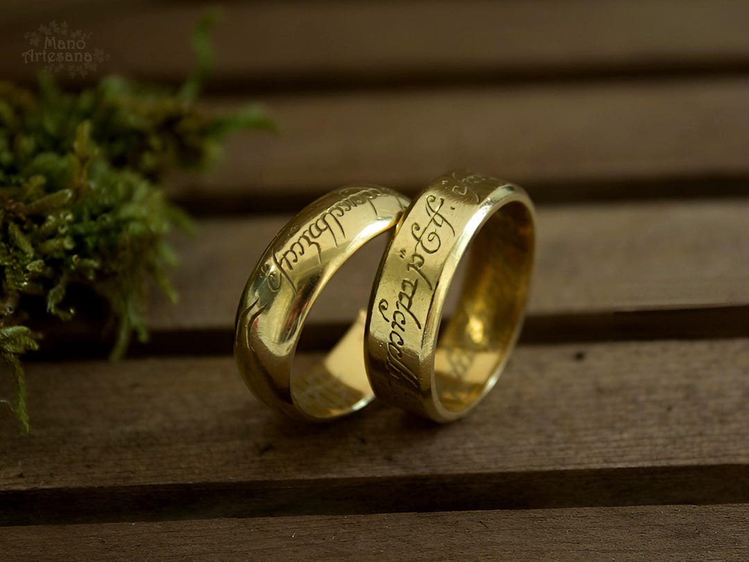 Elven Rune Ring in Solid Gold. Elvish Ring Inspired by Fantasy Verses ...
