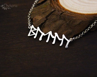 Su collar con nombre enano, runas Cirth Angerthas personalizadas- Plata de ley 925. La Tierra Media inspirada en El Señor de los Anillos.