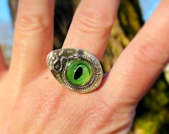 Statement ring with eye in a small spoon (800 silver), cutlery jewelry