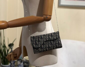 dior vintage shoulder bag