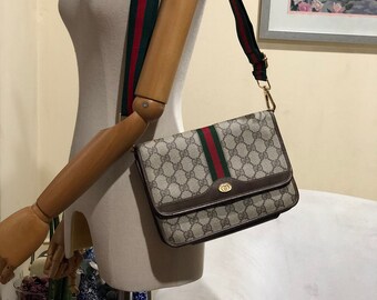 vintage gucci crossbody blue