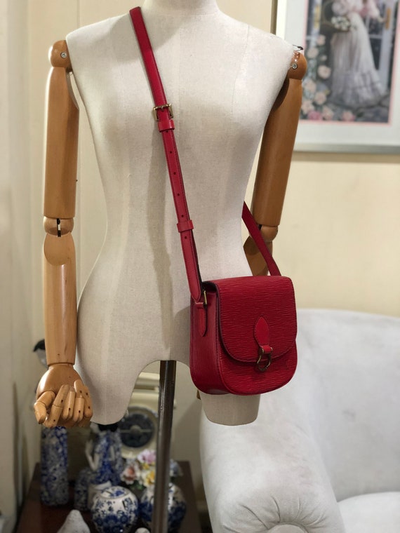 Louis Vuitton Crossbody Bag Authentic Red Epi Mini Saint Cloud -   Singapore