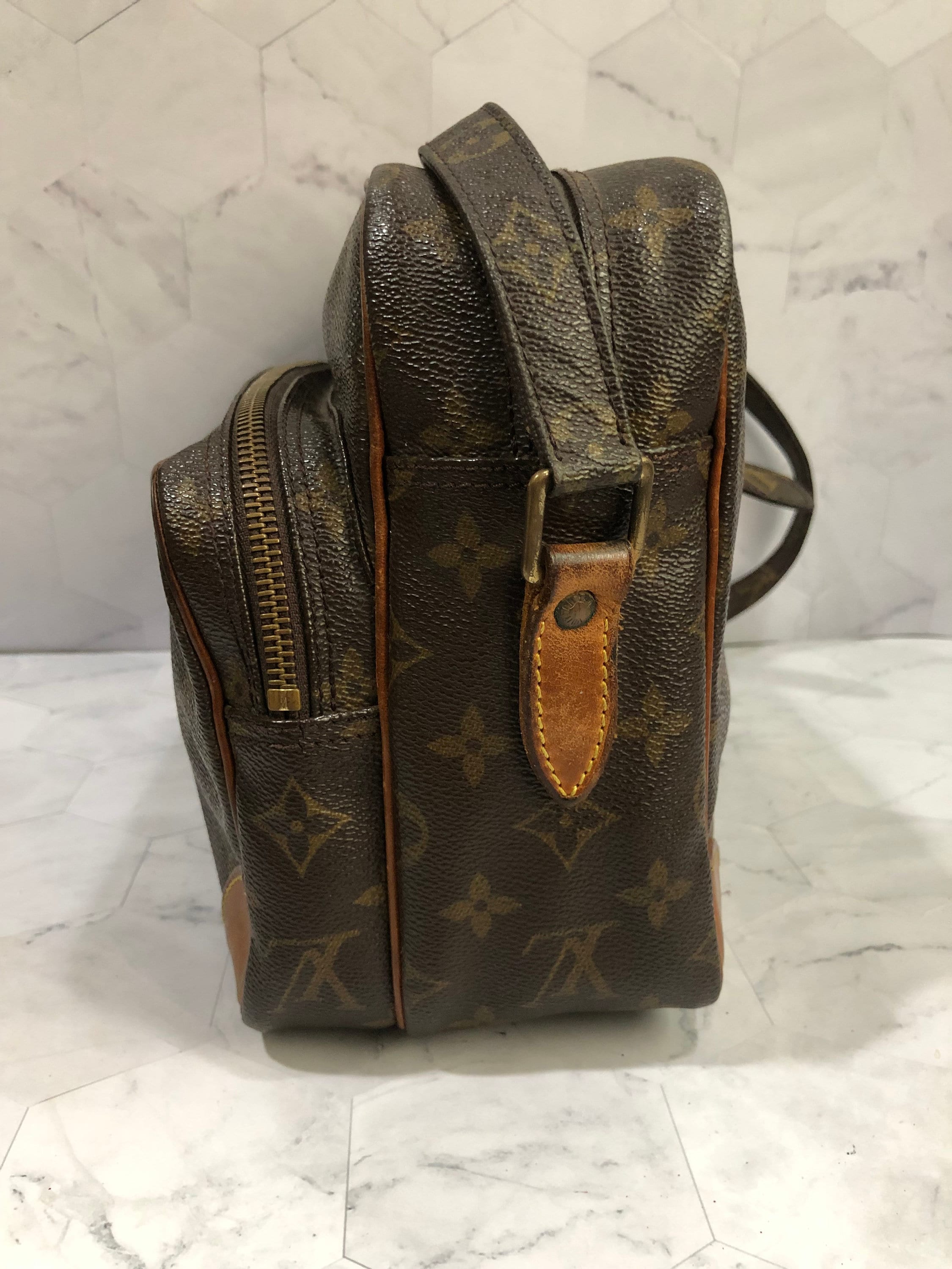 Used Louis Vuitton Shoulder Bag Nile Brown Monogram M45244 NO0020 LOUIS  VUITTON Women's Men's Unisex LV Nume Leather 