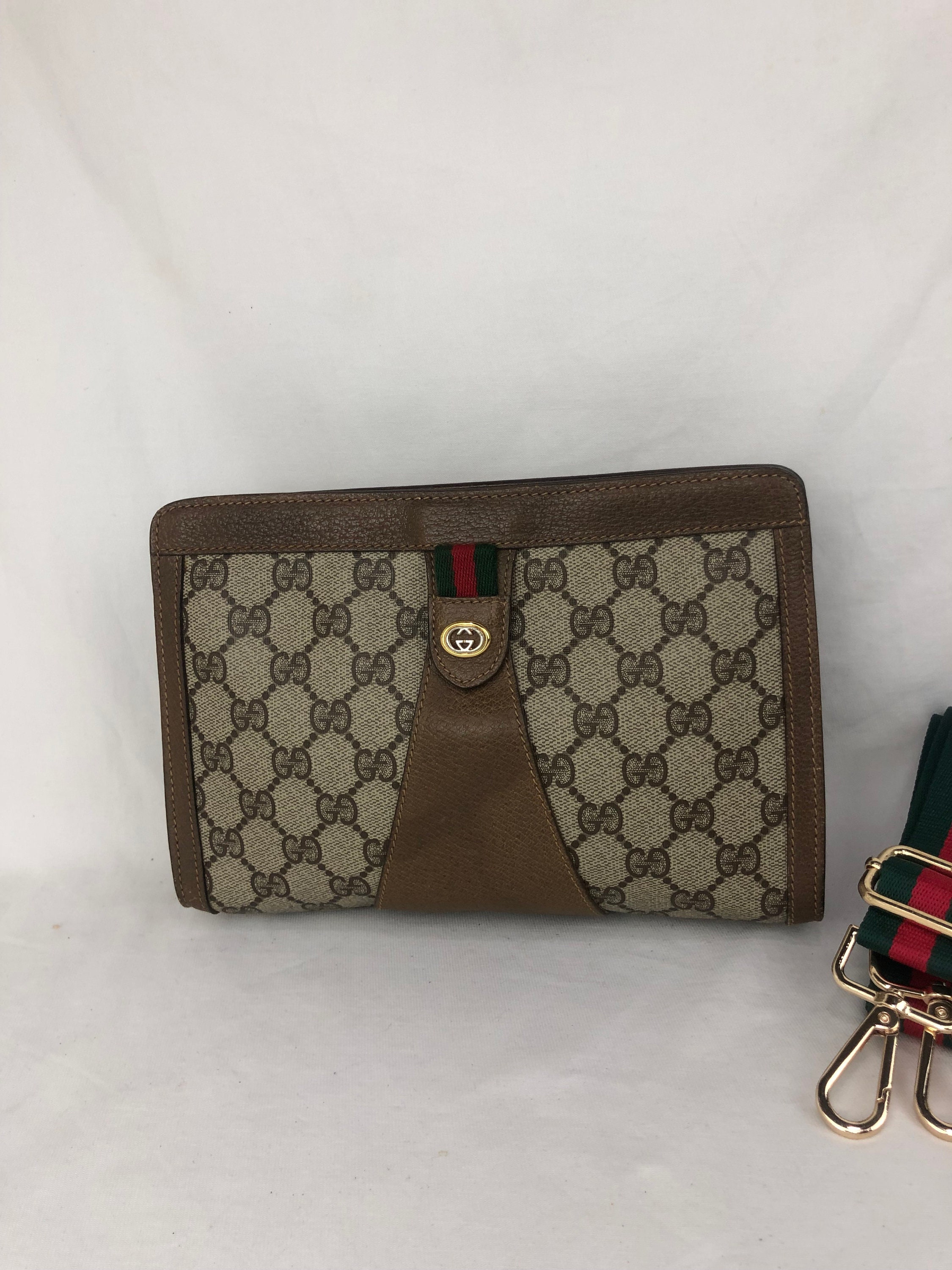 Gucci unisex woman man clutch purse heart snake design original leather |  Bolsos cartera, Carteras, Dibujos para pintar