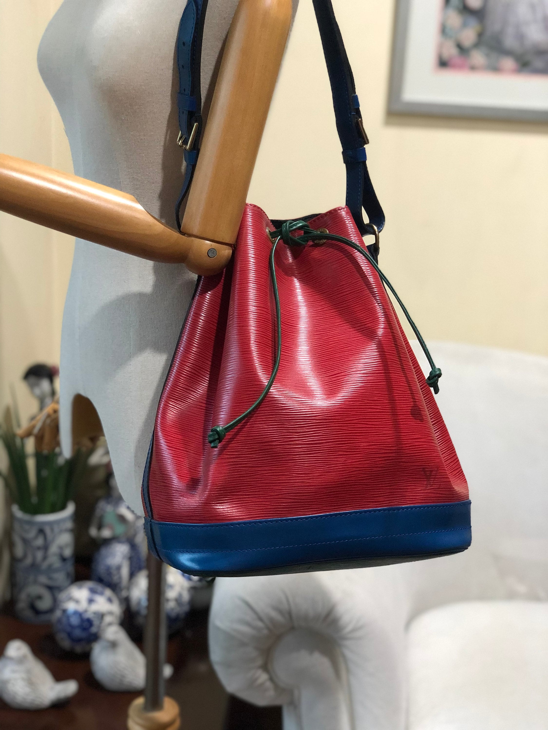 Louis Vuitton Red EPI Leather Noe GM