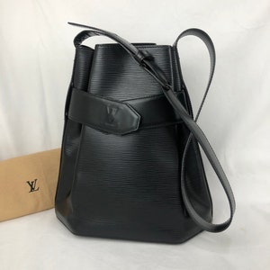 Louis Vuitton Vintage Black Epi Leather Riviera Handbag in 2023