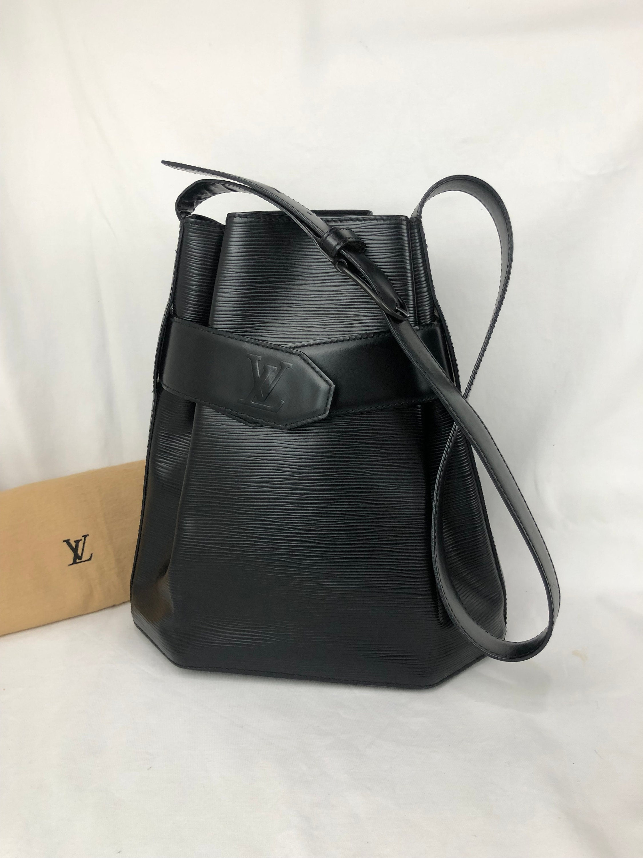 Louis Vuitton Vintage - Epi Noe Bucket Bag - Blue - Epi Leather Bucket Bag  - Luxury High Quality - Avvenice