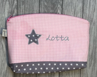 Toiletry bag with name and star in pink grey