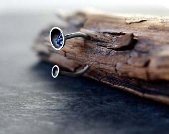 Raw silver ring, sterling silver oxidized ring, mineral ring, minimal ring, dainty ring, simple black ring, raw stone ring, black stone ring