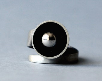 Sterling silver ball ring, contemporary ring for women, oxidized ring, modernist ring, brutalist ring, futuristic jewelry, brutalist jewelry