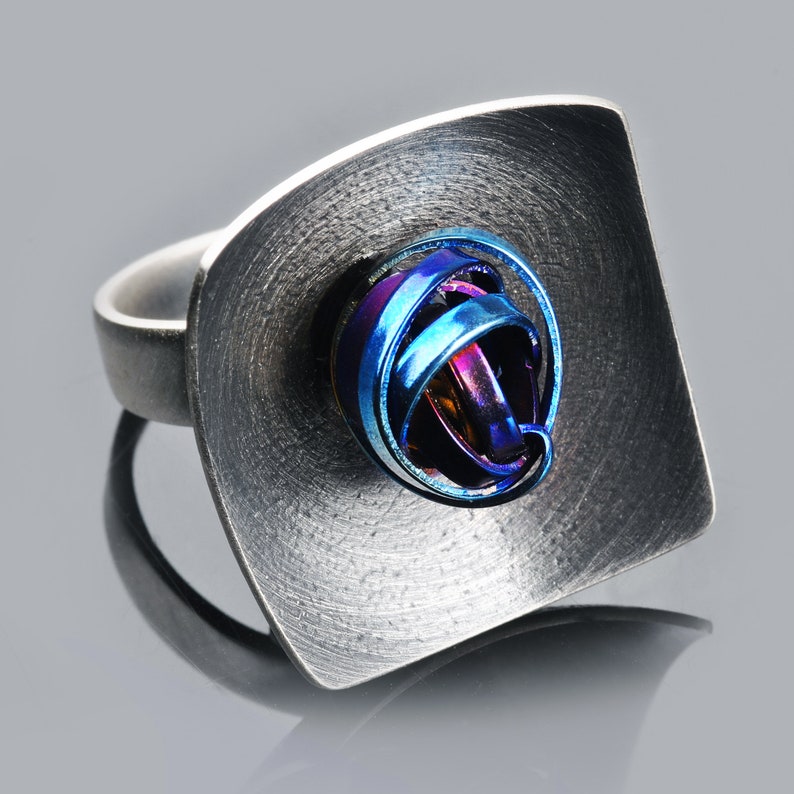 Bague en titane argenté, bague moderne en titane, bague réglable industrielle, bague futuriste avant-gardiste image 2