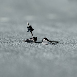 Raw silver earrings, mens earrings stud, men diamond earrings, mens post earrings, black punk earrings, brutalist earrings, oxidized earring