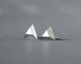 Sterling silver unique earrings stud for women, modern earrings, 3d triangle earring, pyramid earring, pebble earring, minimal earrings stud