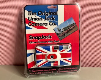 SnapJack GB Focus Free 35mm Film Camera with Flash