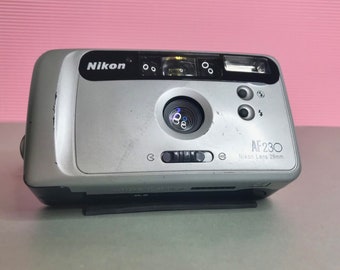 Nikon AF 230 Rare QuartzDate back 35 mm  film camera