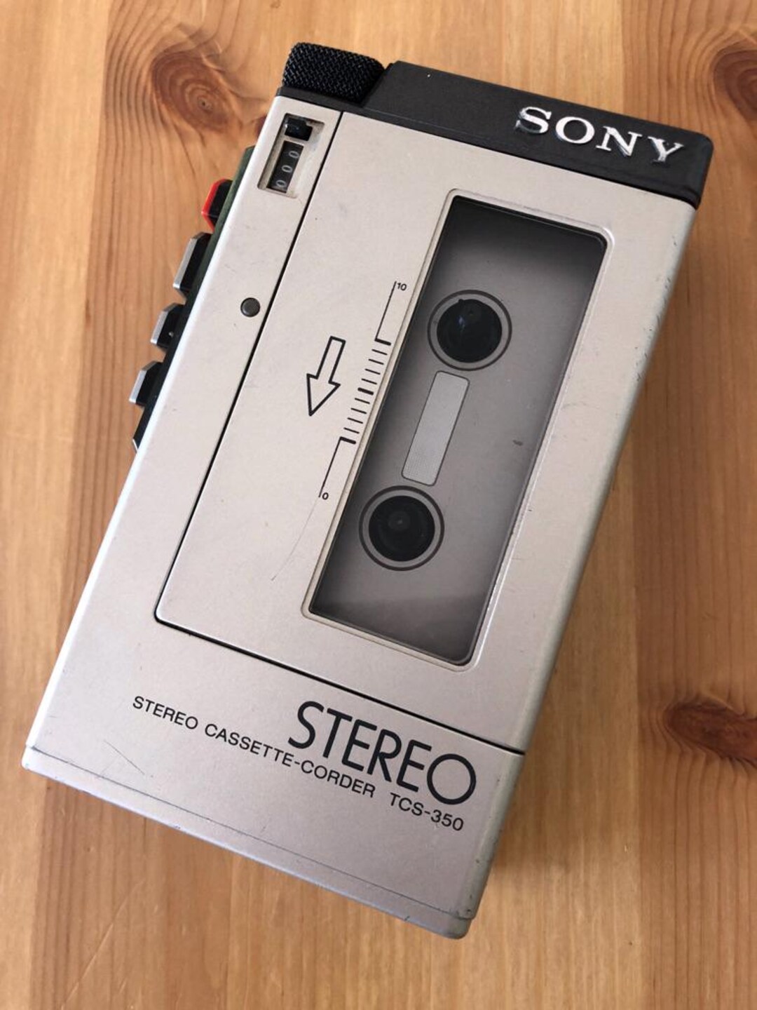 Sony Walkman Casette-corder TCS-350/ Vintage Professional Portable