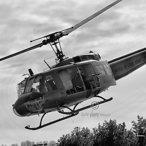 UH-1 Iroquois &quot;Huey&quot; Helicopter Metal Print