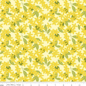 Yellow Floral Print Fabric, Grove Blossoms Lemonade Print, Riley Blake fabric
