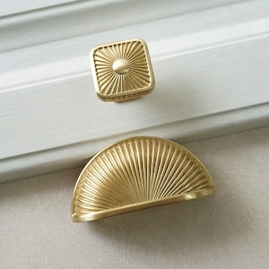 3.0"  Brass Dresser Knobs Drawer Pull Handles Kitchen Cabinet Pulls Door Dresser Pulls Cup Shell Modern Furniture Hardware 76mm