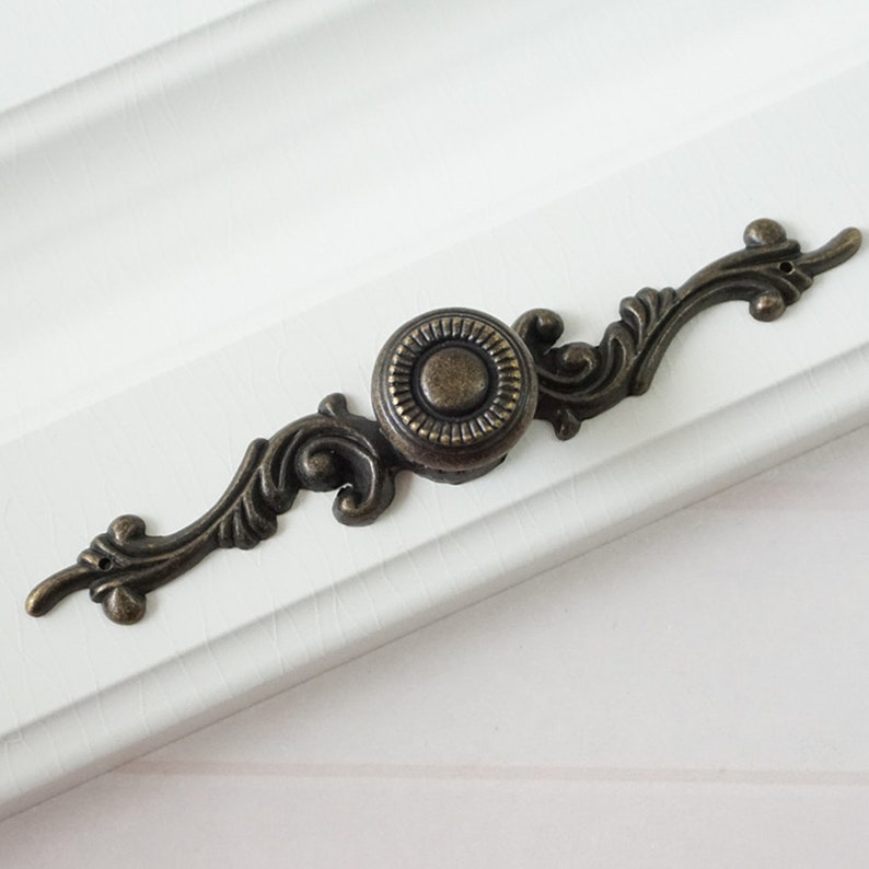 Rustic Dresser Pulls Drawer Knobs Backplate Antique Bronze Etsy