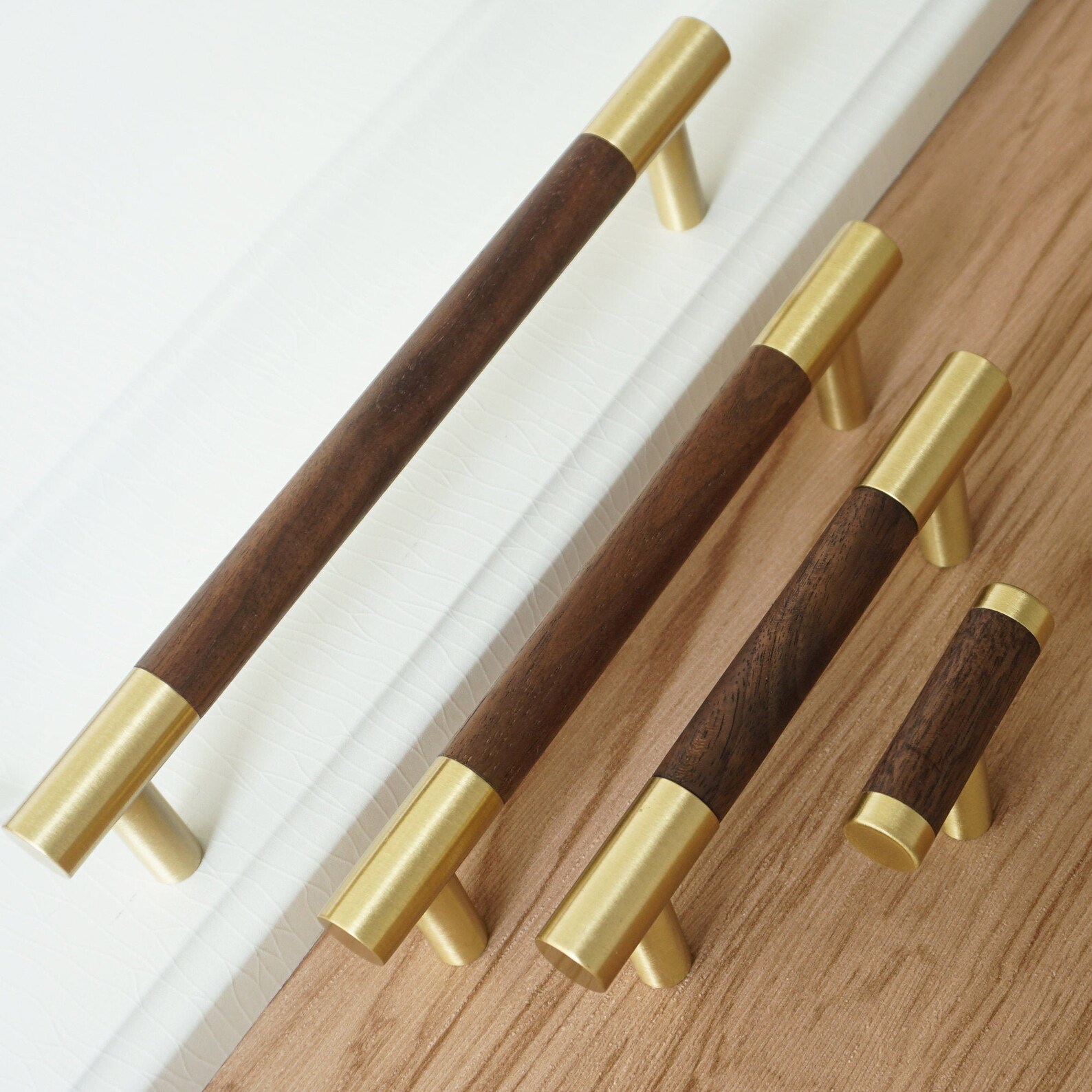 Brass wood. Brass wood. столешницы topalit. трансатлантический кабель телеграф 1858 год. рейсмус столярный.