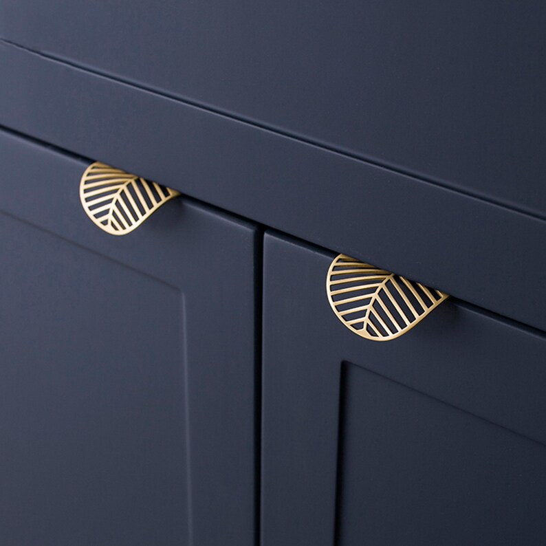 Brass Gold Leaf Design Cabinet Handles Invisible Drawer Pulls and knobs Cabinet Pulls, Wardrobe Pulls, Cupboard Pulls for homes 