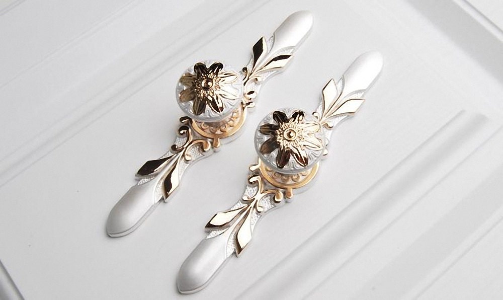 Unique Pulls Dresser Drawer Pulls Handles / Wardrobe Etsy