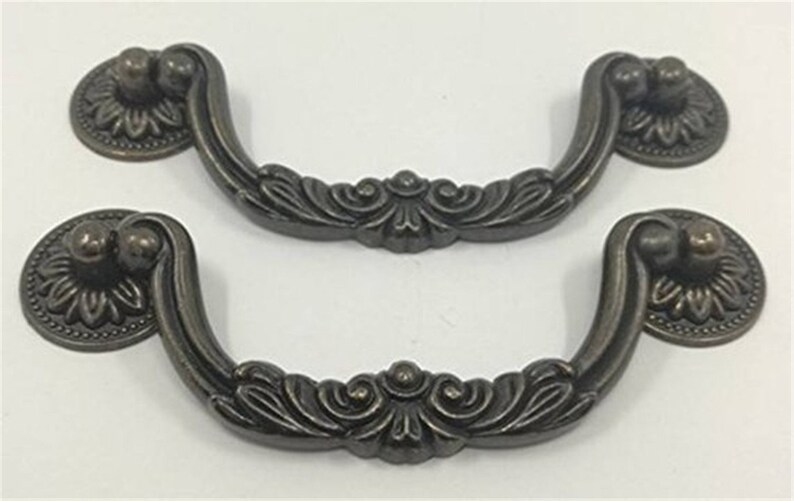 3.78 5 Vintage Dresser Pulls Drawer Pull Handles Etsy