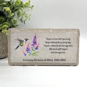 Memorial Stone Hummingbird with Flowers - Sympathy Gift Bereavement Gift Funeral Gift - Custom Memorial Stone - Condolence Memorial Gift